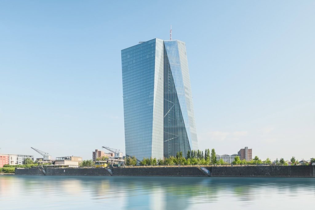 1-european-central-bank-Torben Beeg Fotografie Architekturfotografie der Europäischen Zentralbank in Frankfurt am Main. Torben Beeg Fotografie