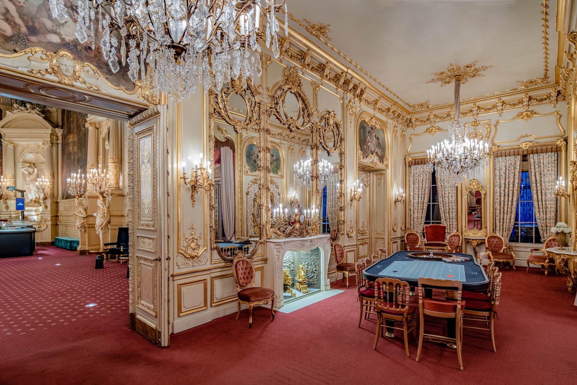 Interieurfoto vom Salon Pompadour im Casino Baden-Baden